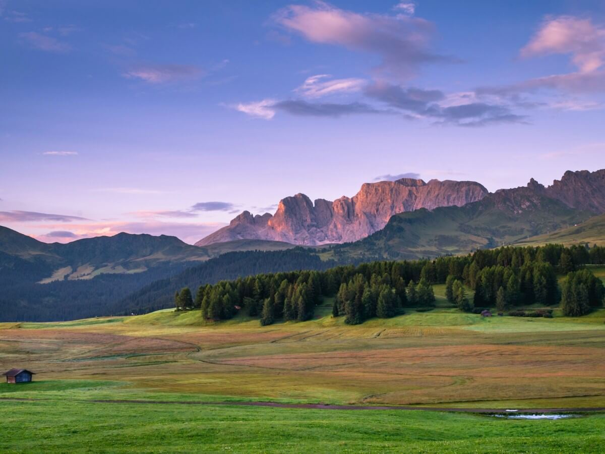 An ai sharpened clear landscape photo